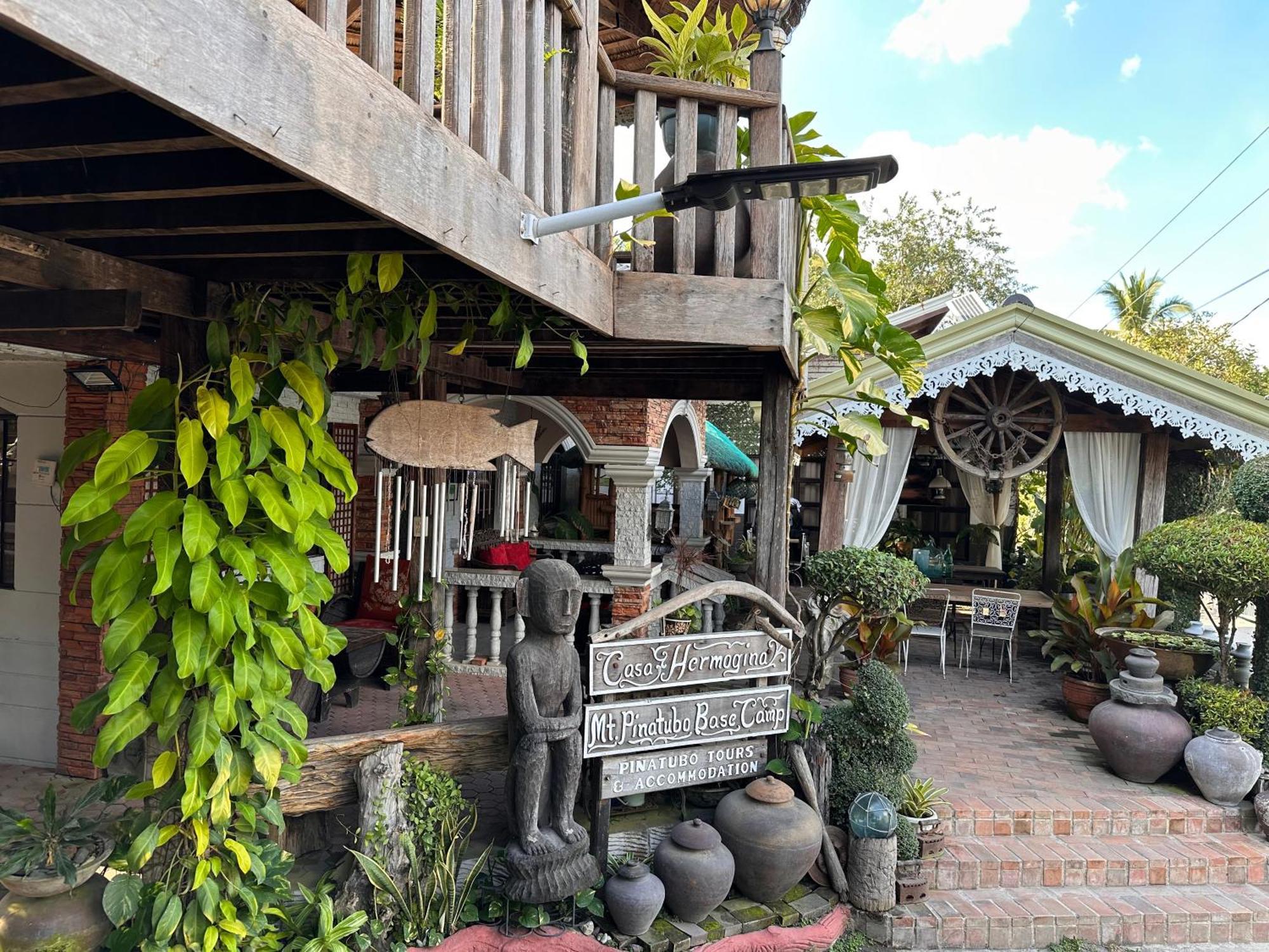 Mount Pinatubo Base Camp At Casa Hermogina Santa Juliana Buitenkant foto